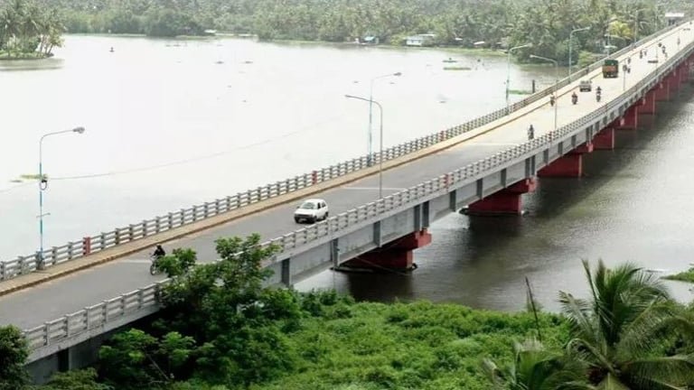 തേവര- കുണ്ടന്നൂര്‍ പാലം ഒരുമാസം അടച്ചിടും