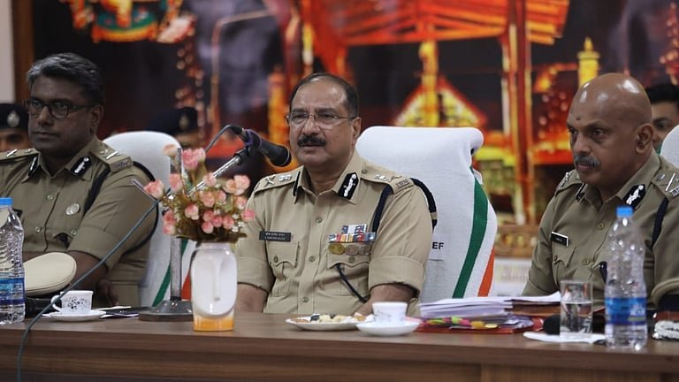 ഷെയ്ഖ് ദർവേഷ് സാഹിബ് ഇന്ന് വിരമിക്കും; പുതിയ പൊലീസ് മേധാവിയെ ഇന്നറിയാം