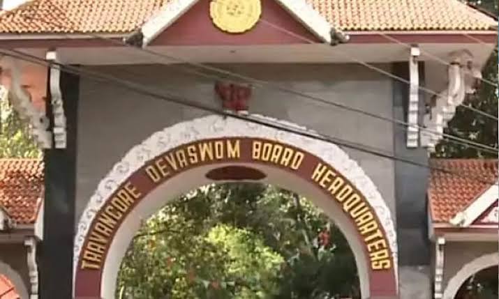 ശബരിമലയിൽ താൽക്കാലിക ജീവനക്കാരാകാൻ&nbsp;&nbsp; അവസരം; 1800&nbsp; ഒഴിവുകൾ