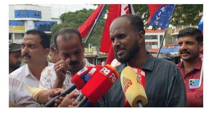 ‘എസ്എഫ്‌ഐ ഇനി മുണ്ടുടുത്ത് സമരത്തിനിറങ്ങരുത്… കാവി കളസം പൊതുജനത്തിന് കാണേണ്ടി വരും’: എഐവൈഎഫ്