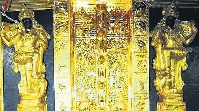 ശബരിമല സ്വർണ്ണകൊള്ള:  സന്നിധാനത്തെ ശാസ്ത്രീയ പരിശോധന നാളെ…