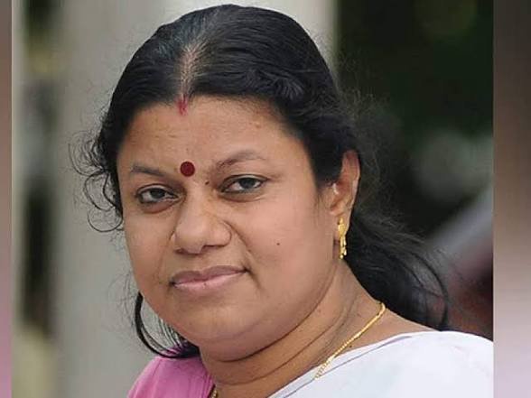 തീക്കോയിയിൽ വെള്ളപ്പൊക്കത്തിൽ പശുക്കളെ നഷ്‌ടപ്പെട്ട ക്ഷീരകർഷകന് രണ്ട് പശുക്കളെ നൽകും